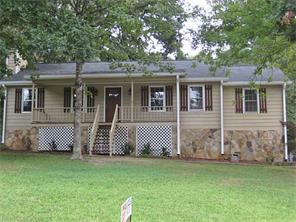 879 Falconcrest Drive, Lawrenceville, Georgia, 30043